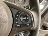 クルーズコントロールを装備しています。高速道路などで一定の速度で走ってくれるので運転が楽ですよ!速度を設定できますので、スピードの出しすぎにも注意できます。