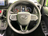 【純正革巻きステアリング】上質な革を使用することで、手にしっかり馴染みとても運転しやすいハンドルです♪