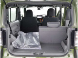 広々としたラゲージスペースを備えています。大きなものや長さのある荷物もしっかりと積み込めます。