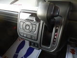 インパネシフトで足元広々♪