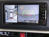 後方の見にくい視界もバックモニターで確認サポートして駐車時も安心☆