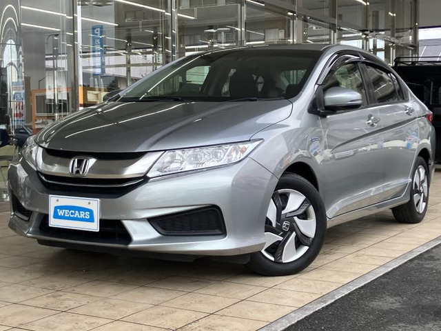 グレイス 1.5 ハイブリッド LX 