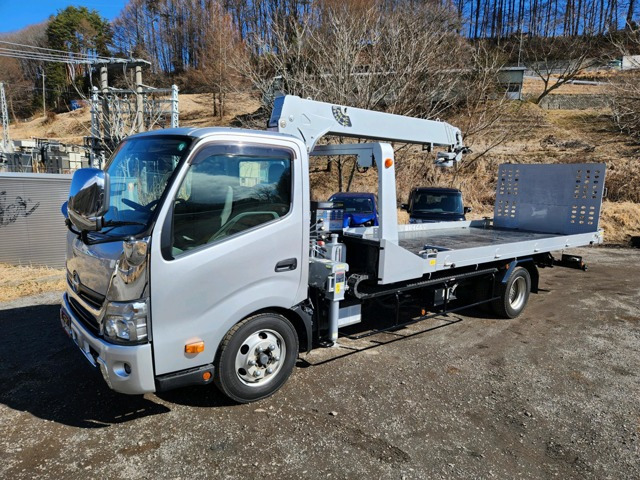 デュトロ  4.0ディーゼルターボ 積載車 クレーン付
