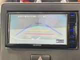 【バックモニター】駐車するとき、後ろのスペースがどれくらいあるかわからず、うまく停められない・・なんてことを防ぐ、バックカメラを装備!