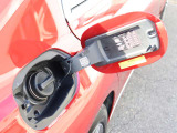 納車前整備は、メルセデスベンツ国際認定メカニックによる最新の検査ライン等の施設が充実した当社工場で入念に行います。