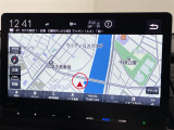 【純正11.4型ナビ】専用設計で車内の雰囲気にマッチ!ナビ利用時のマップ表示は見やすく、いつものドライブがグッと楽しくなります!