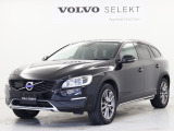 ボルボ V60クロスカントリー
