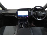 【内装】レクサスは内装のデザイン、材質等にまで拘っています。一度実車をご覧ください!