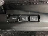 シートヒーターが付いています!寒い日に便利な装備ですね。