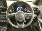 ステアリングも使用感が少なく、きれいな状態となっております♪