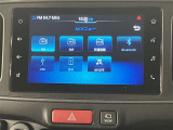 いまや必須装備「ナビゲーション」搭載!知らない場所にスイスイッとドライブ。もう、これなしではハンドルを握れませんね!でも運転中の操作は危険ですのでご注意ですね☆