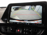 バックカメラで後方がリアルタイム映像で確認できます!商業施設や駐車場での駐車時や、夜間のバック時にも安心です♪