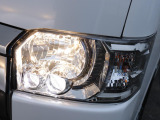 LEDヘッドライト装着済み!!夜間走行や暗い道でも明るく照らしてくれるので安心して運転していただけます♪