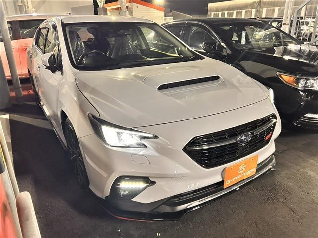 レヴォーグ1.8 STI スポーツ 4WD禁煙 STIフルエアロ 純正9インチナビ
