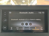 ディスプレイオーディオ付き Bluetooth接続も可能ですので、お気に入りのプレイリストを車でお楽しみいただけます♪