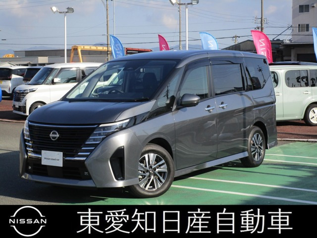 セレナ 1.4 e-POWER ハイウェイスターV 