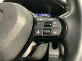 クルーズコントロールを装備しています。高速道路などで一定の速度で走ってくれるので運転が楽ですよ!速度を設定できますので、スピードの出しすぎにも注意できます。