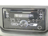純正CD/AM/FMオーディオを装備しています。