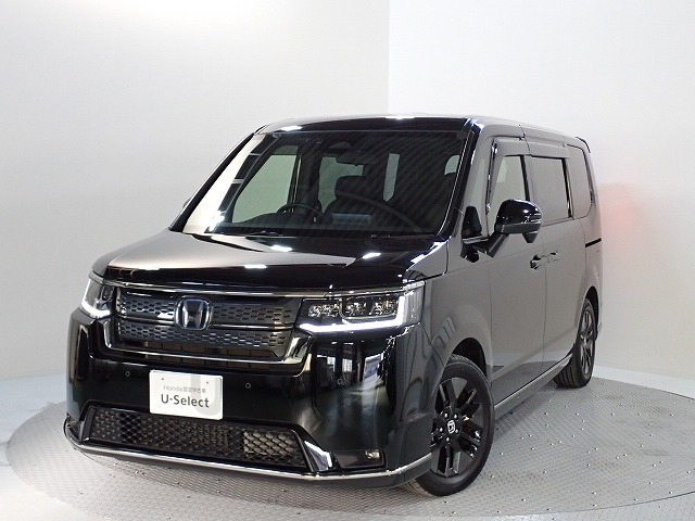 ステップワゴン 2.0 e:HEV スパーダ