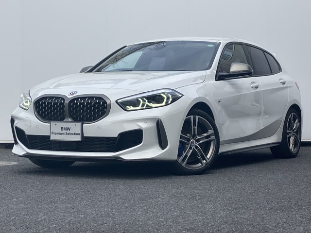 1シリーズ M135i xドライブ 4WD 
