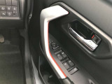 運転席からの操作で空気の入れ替えができて快適な室内空間へ☆
