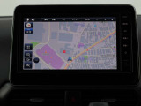 純正メモリーナビ装備です。