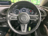 ステアリングも使用感が少なく、きれいな状態となっております♪