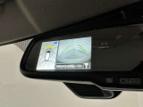 ルームミラーにクリヤーなカメラ映像で後方視界サポート!車両周囲安全確認にも役立つ、アラウンドビューモニター映像 スマート・ルームミラー装備!