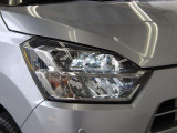少ない消費電力でクリアな視界を確保するLEDヘッドライトです!