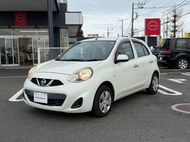 マーチ1.2 S プラムインテリア