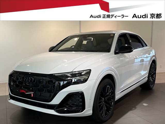 Q855 TFSI クワトロ Sライン 4WD