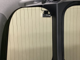 後方にもドライブレコーダーのカメラ(社外品)が付いています。前後両方でお車の周りを監視・記録いたします。