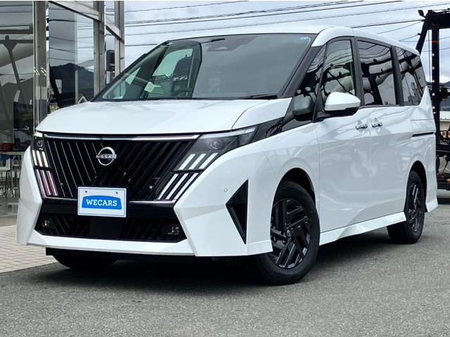 セレナ 1.4 e-POWER ハイウェイスター V