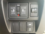 両側電動スライドドアを運転席からも操作することが可能です!