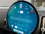 車両の詳細、ご質問につきましては、弊社営業スタッフまでお気軽にご連絡下さいませ。遠方のお客様には実車の詳細画像送信も承ります。お客様からのお問合せをお待ち致しております。