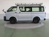 トヨタ車に限らず、他メーカーのU-Carもあり豊富な車種ラインナップを取り揃えております。