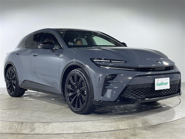 クラウンスポーツ 2.5 Z E-Four 4WD 本革シート