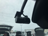 万が一の時に録画をして、映像として残しておける、2カメラドライブレコーダーを装備しています。