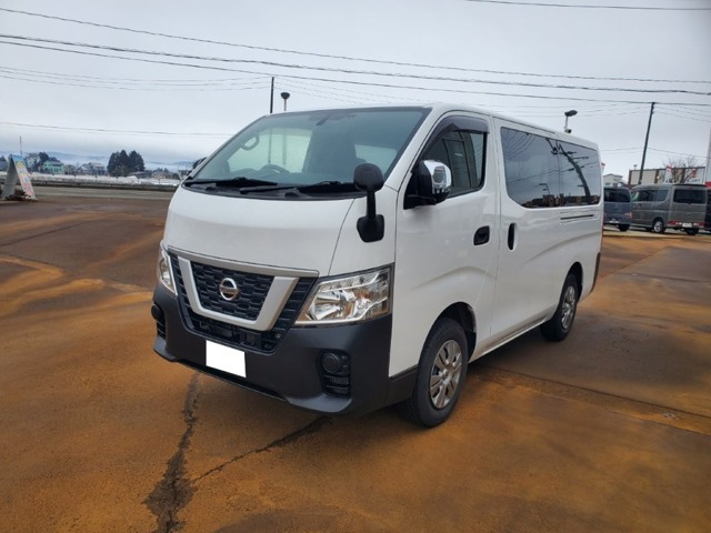 NV350キャラバン 2.5 DX ロング ディーゼル 4WD 