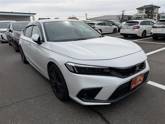 シビック1.5 LX禁煙車 6速MT 純正9インチナビ