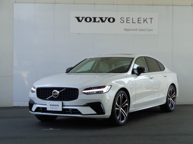 S90リチャージ PHEV T8 AWD アルティメット 4WD