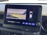バックカメラも装備しております。車庫入れの苦手なお客様、もうご心配いりません。バックカメラがあれば、ぶつける心配無し?!重宝してくれると思いますよ^^
