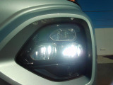 とても明るいLEDヘッドランプを装着しています☆