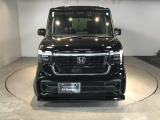 一目見てホンダ車だとわかるカッコいいフロントマスクです!