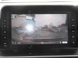 ドライブレコーダーとカーナビが接続されているため、ドライブレコーダーの映像をカーナビの画面に映像を表示することができます。