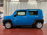 【スマートアシスト搭載車】 衝突回避支援ブレーキ機能(対車両・歩行者)、衝突警報機能(対車両・対歩行者)、誤発信抑制制御機能などの機能で安全な運転をサポートします。