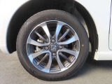 アルミホイール標準装備
