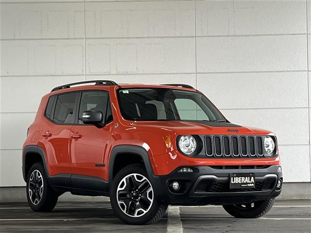 レネゲードトレイルホーク 4WD修復歴無し