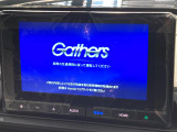 【純正ナビ】人気の純正ナビを装備しております。ナビの使いやすさはもちろん、オーディオ機能も充実!キャンプや旅行はもちろん、通勤や買い物など普段のドライブも楽しくなるはず♪