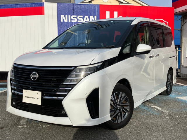 セレナ 2.0 ハイウェイスターV 